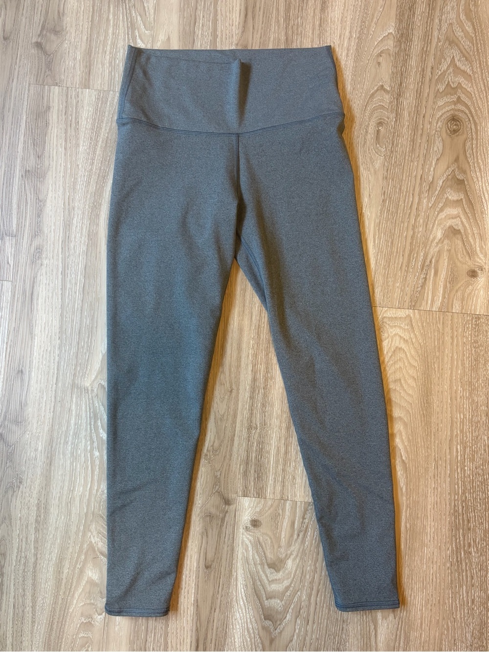 Aerie women’s High-Waist Active Leggings - Gray size M long